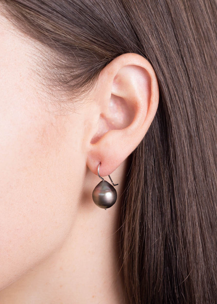 Tahitian Pearl drop earrings