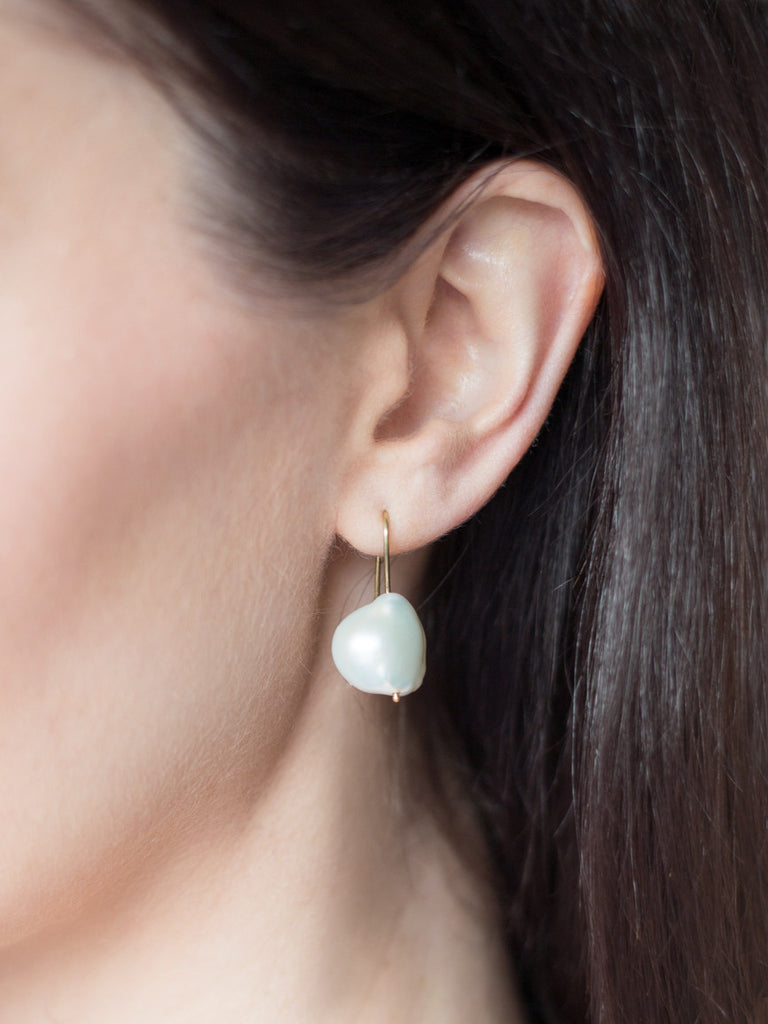 Meringue pearl earrings
